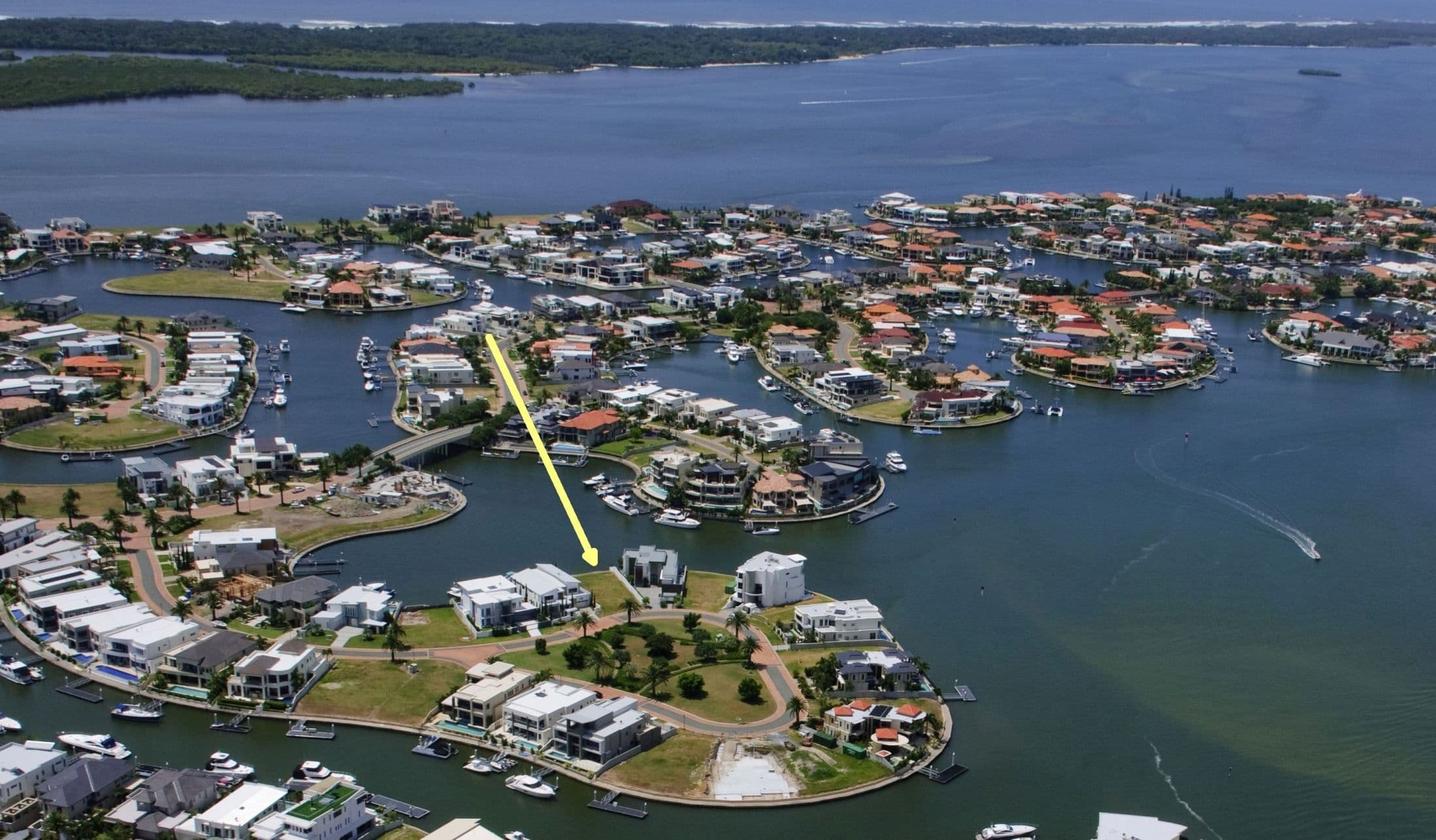 20 Hampton Court, Sovereign Islands QLD 4216, Sovereign Islands - Image 1
