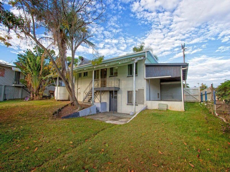6 Wistari Street, Clinton QLD 4680, Clinton - Image 1