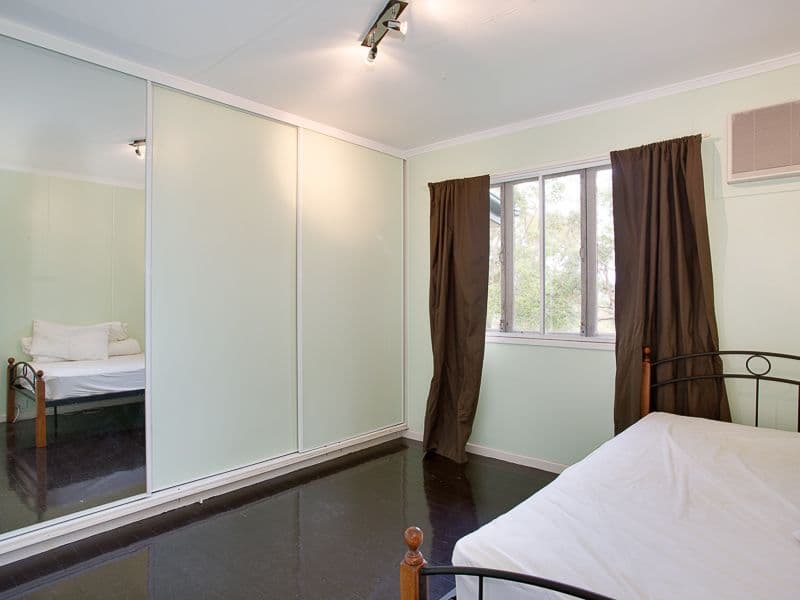 57 Bundara Street, MORNINGSIDE QLD 4170, Morningside - Thumbnail 4