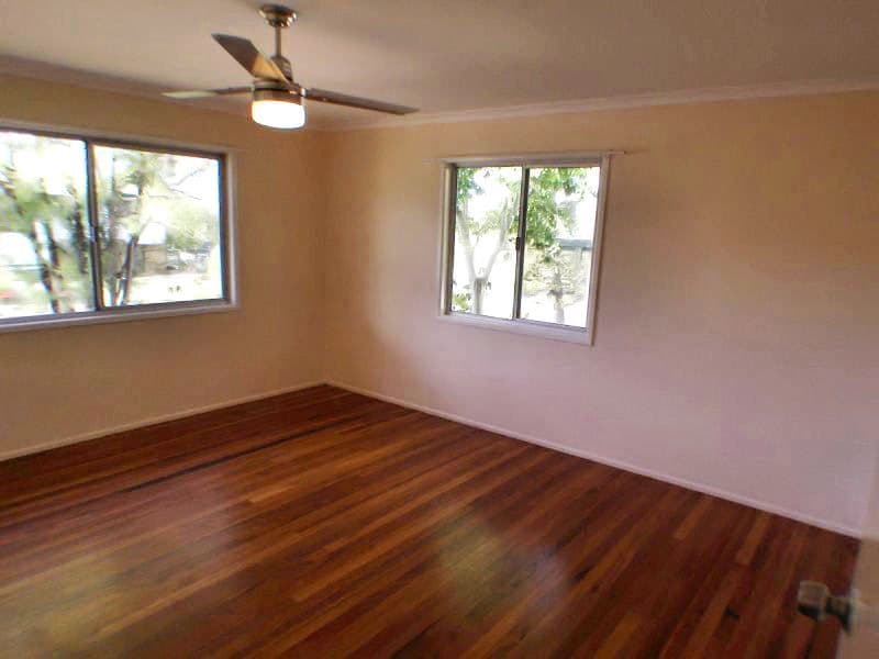 6  Skinner Crescent, SILKSTONE QLD 4304, Silkstone - Thumbnail 5