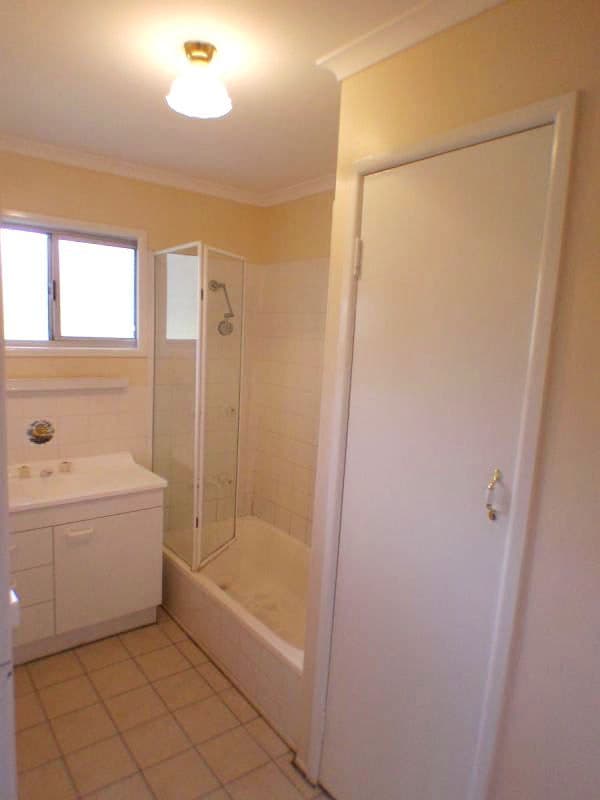 6  Skinner Crescent, SILKSTONE QLD 4304, Silkstone - Thumbnail 6