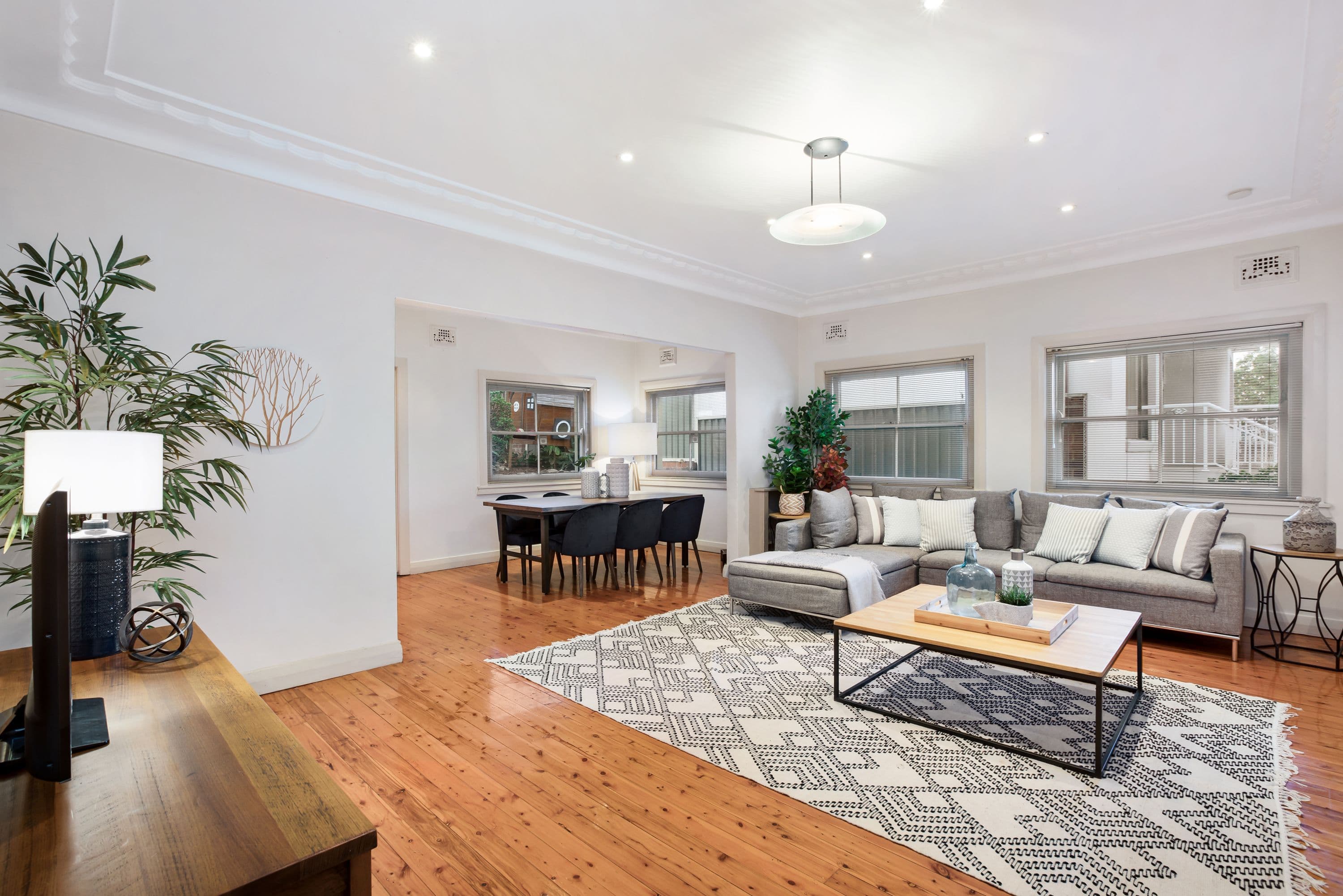 43 Richard Avenue, Earlwood NSW 2206, Earlwood - Thumbnail 2