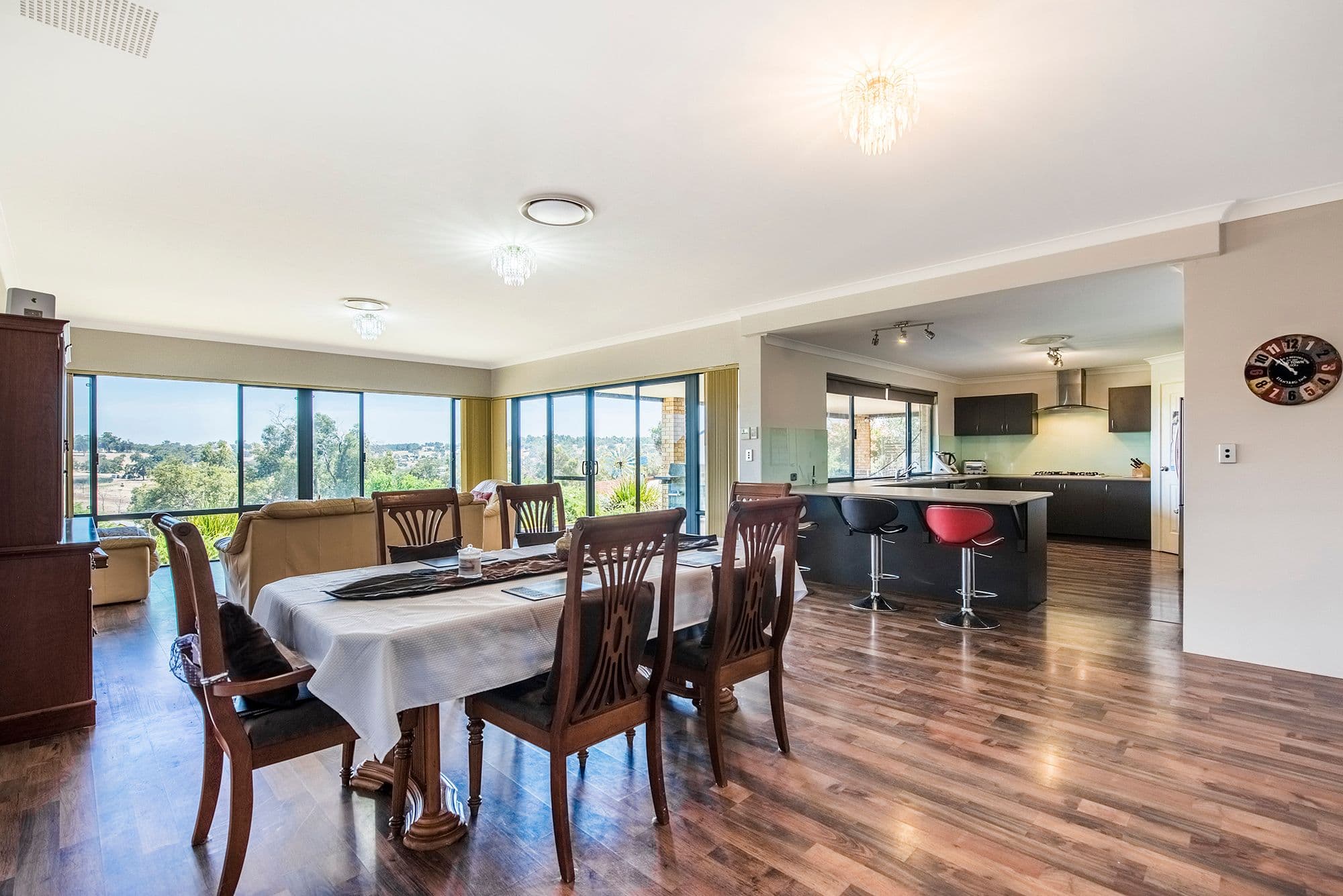 194 Shady Hills View, Bullsbrook WA 6084, Bullsbrook - Thumbnail 3