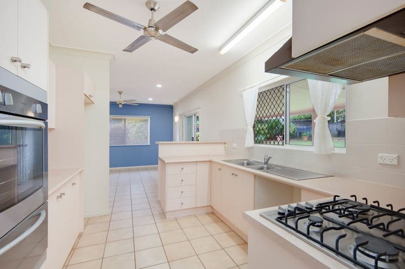 1 Rosewood Close, REDLYNCH QLD 4870, Redlynch - Thumbnail 7