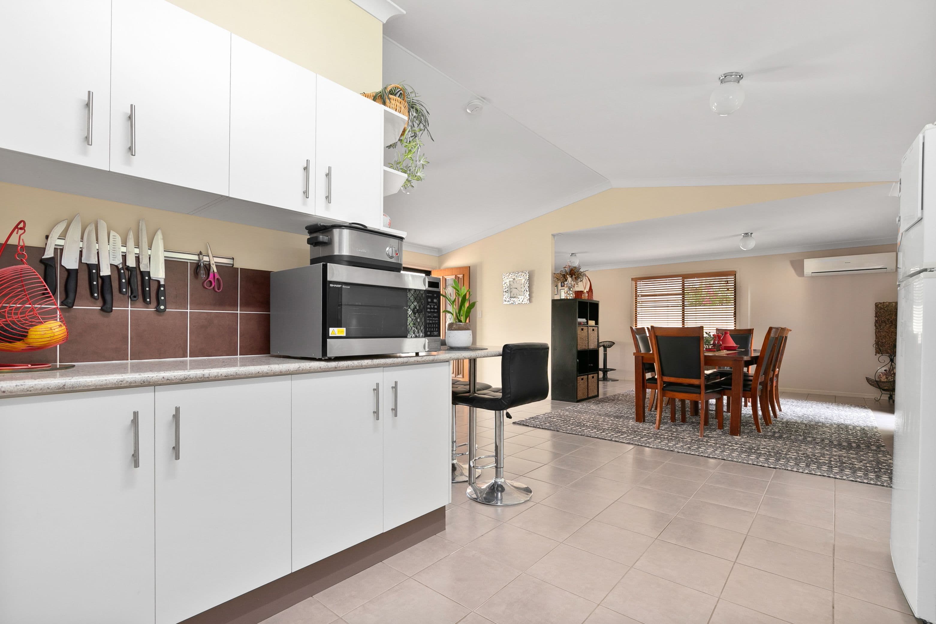 33 Alamein Drive, Emerald QLD 4720, Emerald - Thumbnail 5