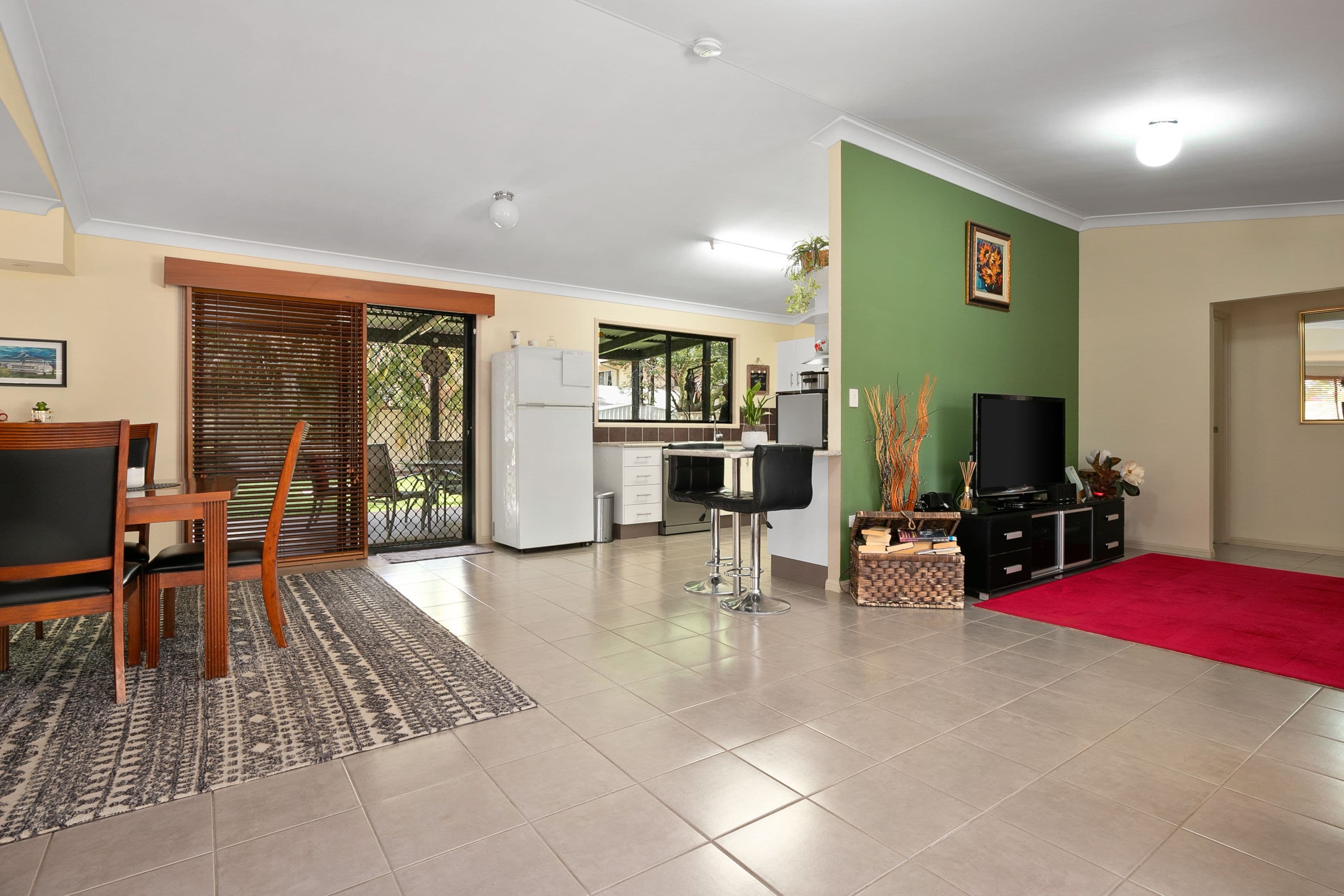 33 Alamein Drive, Emerald QLD 4720, Emerald - Thumbnail 6