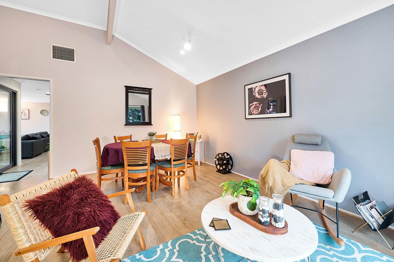 42 Coolabah Grove, Berwick VIC 3806, Berwick - Thumbnail 2