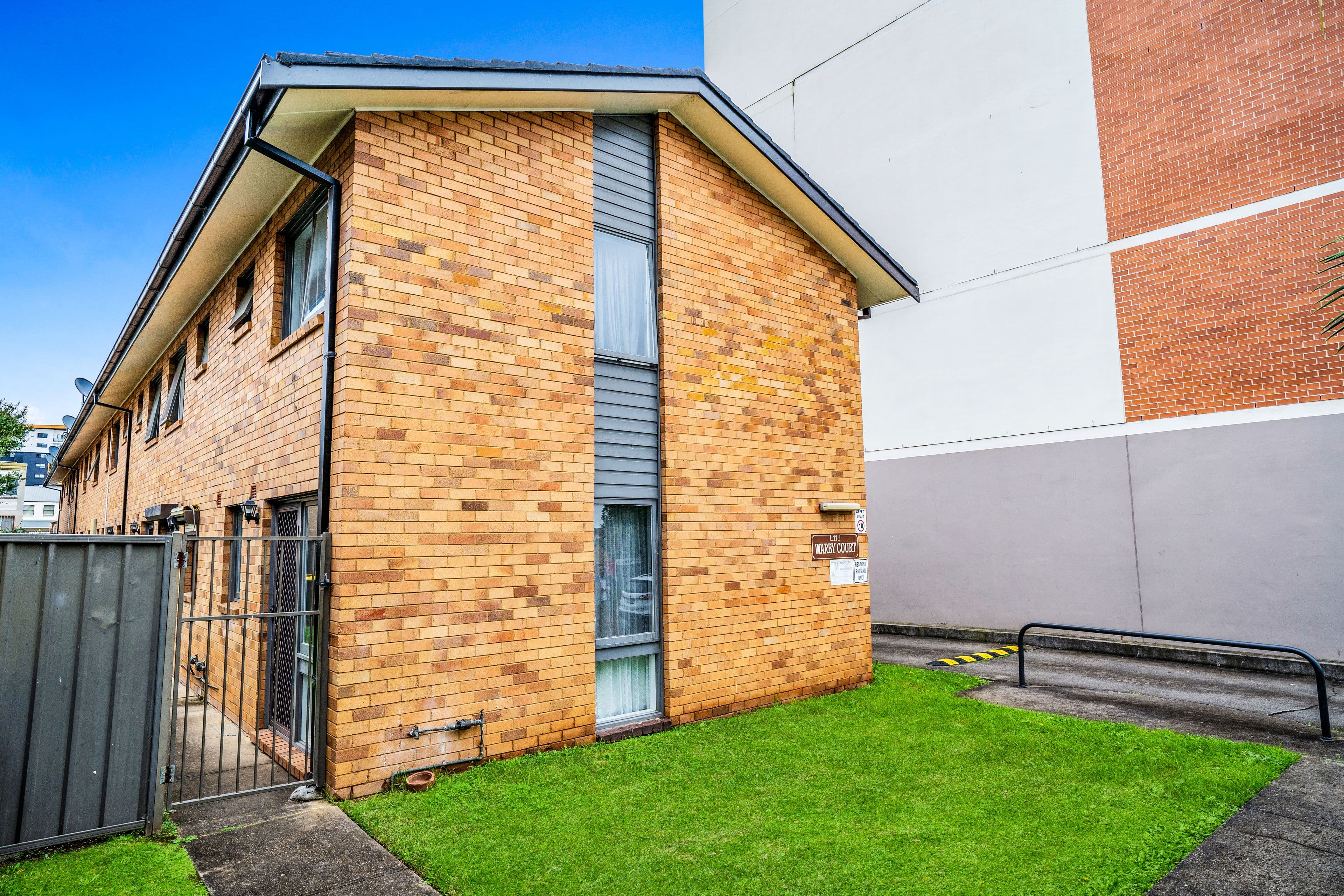 2/11 Warby Street, Campbelltown NSW 2560, Campbelltown - Thumbnail 7