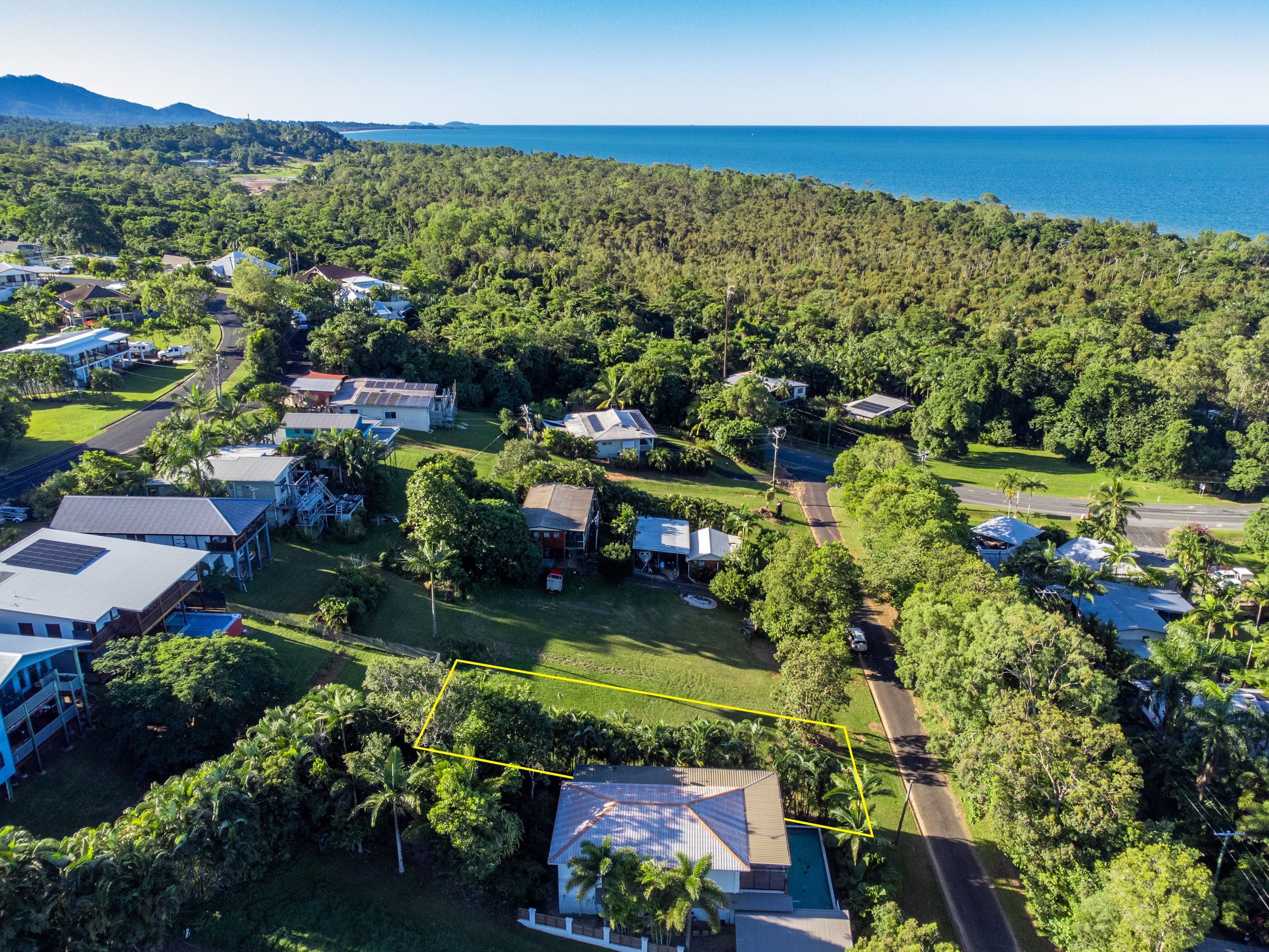 7 Commodore Street, SOUTH MISSION QLD 4852, South Mission Beach - Thumbnail 4