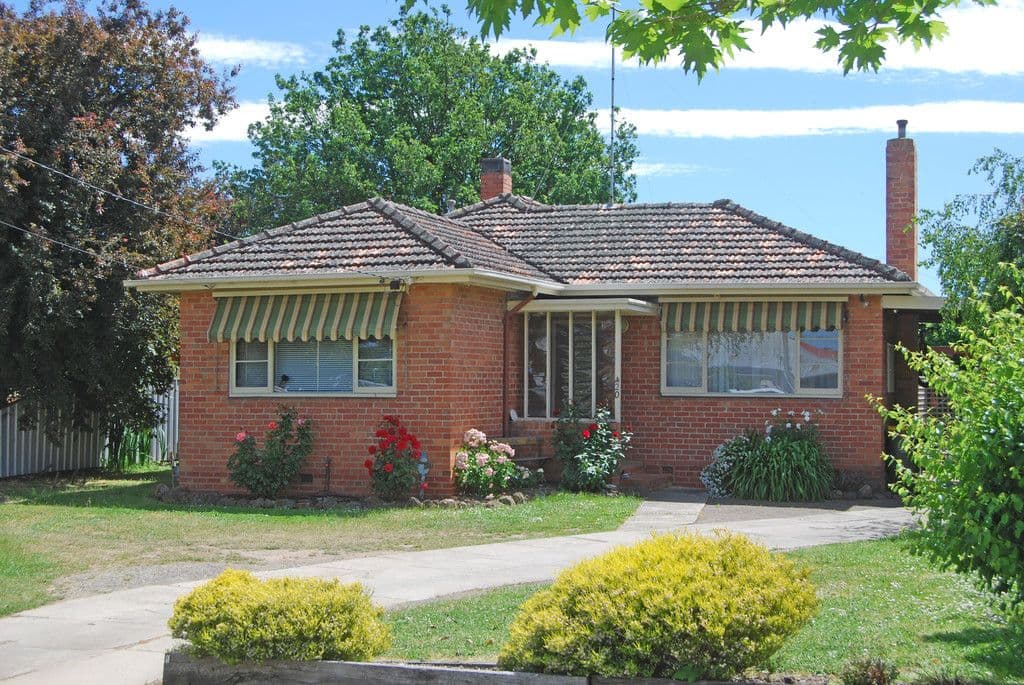 420 Pleasant Street South, Newington VIC 3350, Newington - Image 1