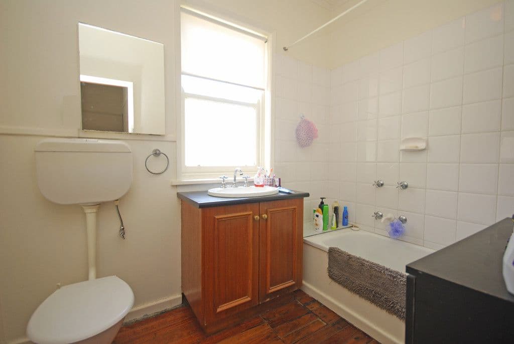 420 Pleasant Street South, Newington VIC 3350, Newington - Thumbnail 2