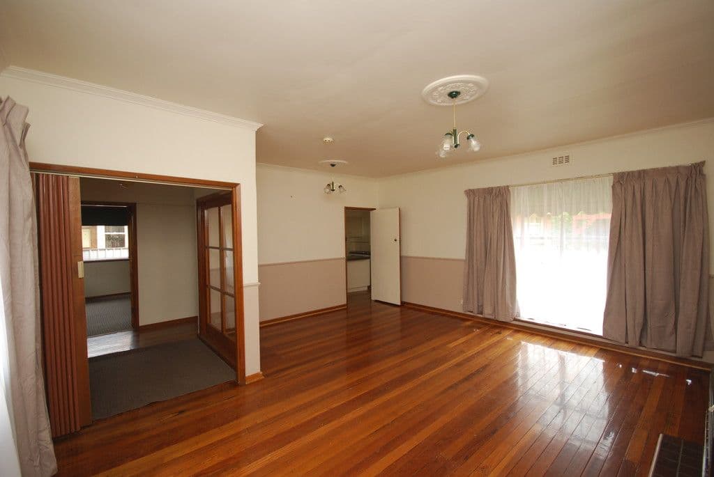 420 Pleasant Street South, Newington VIC 3350, Newington - Thumbnail 4