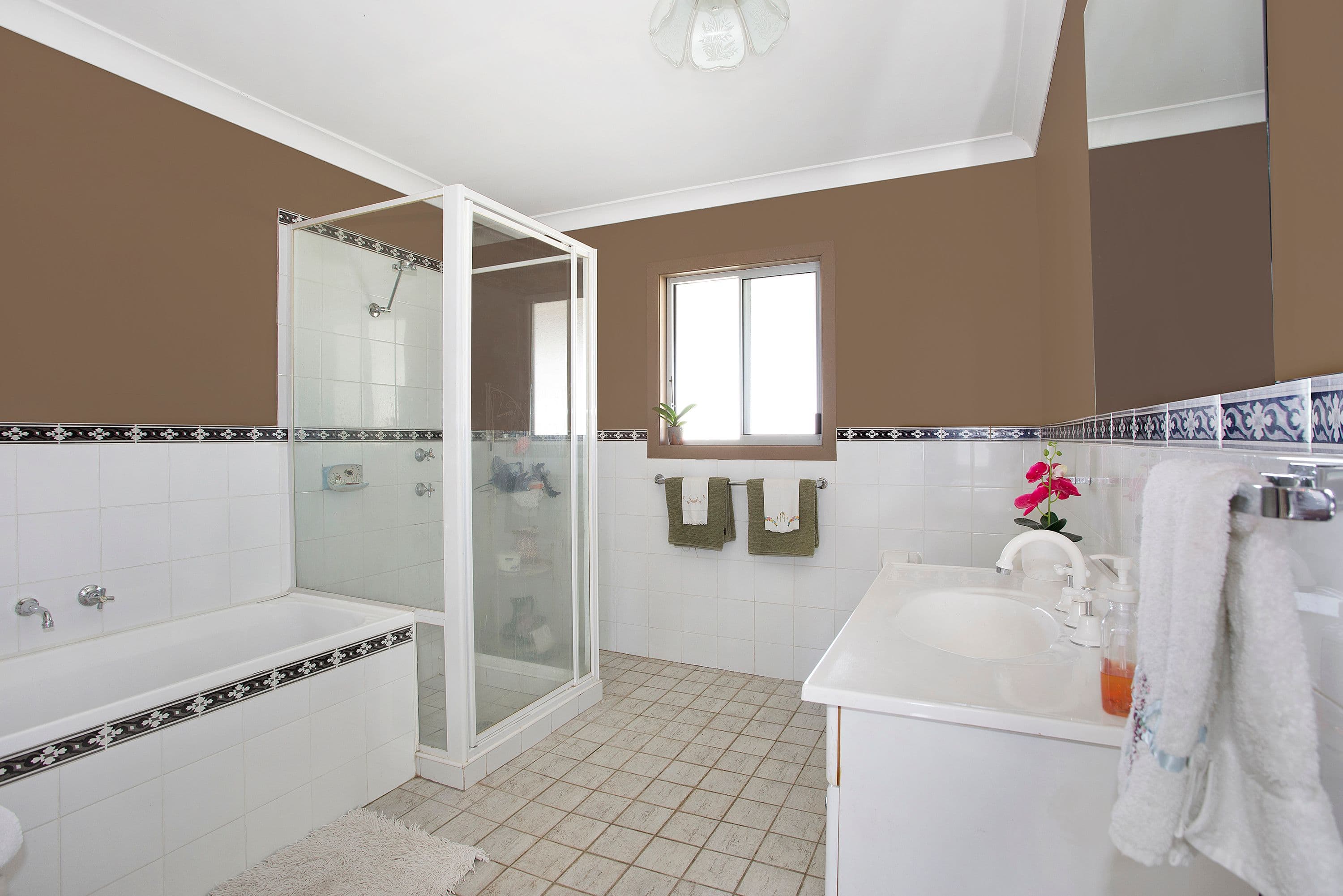 5 Marlborough Place, Berkeley Vale - Thumbnail 8