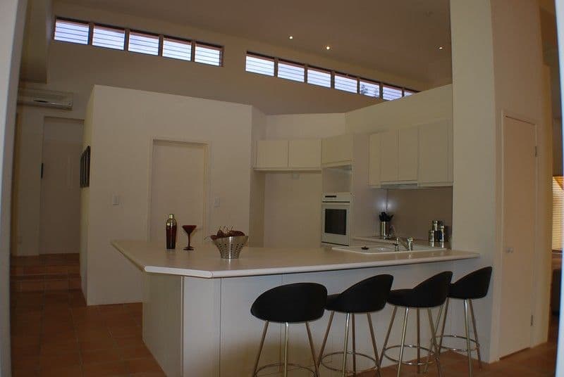 48 Fitzalan Circuit, ARUNDEL QLD 4214, Arundel - Thumbnail 6