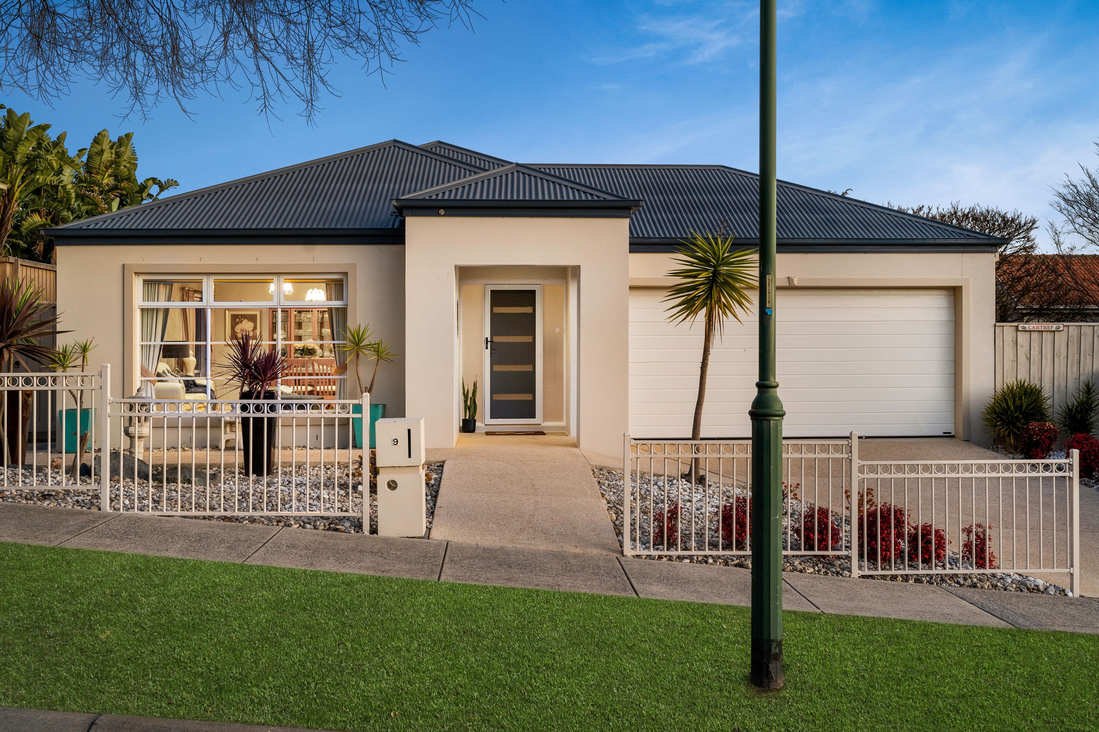 9 Hawkesbury Street, Berwick VIC 3806, Berwick - Image 1