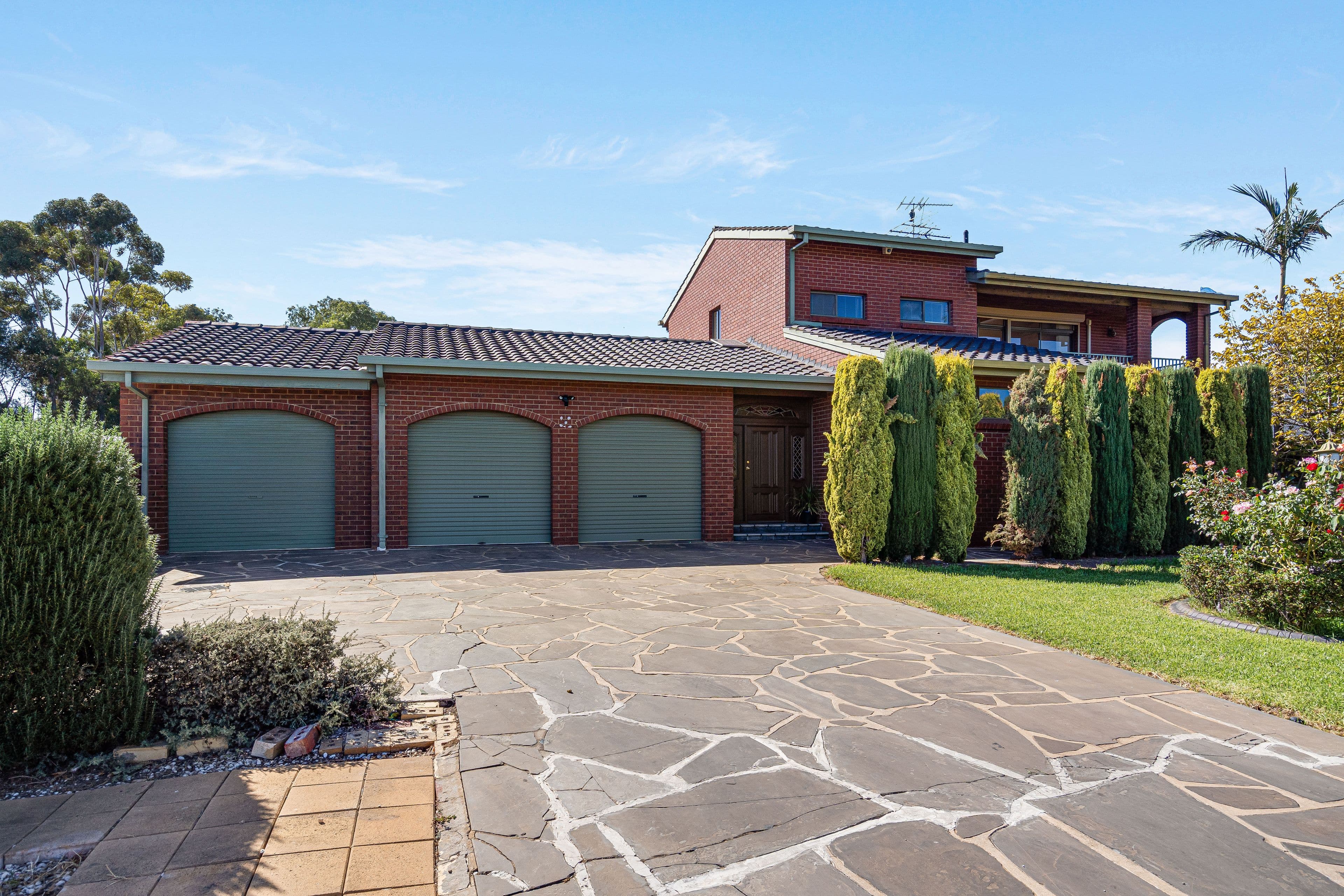 20 Cornwall Drive, Gulfview Heights SA 5096, Gulfview Heights - Thumbnail 2