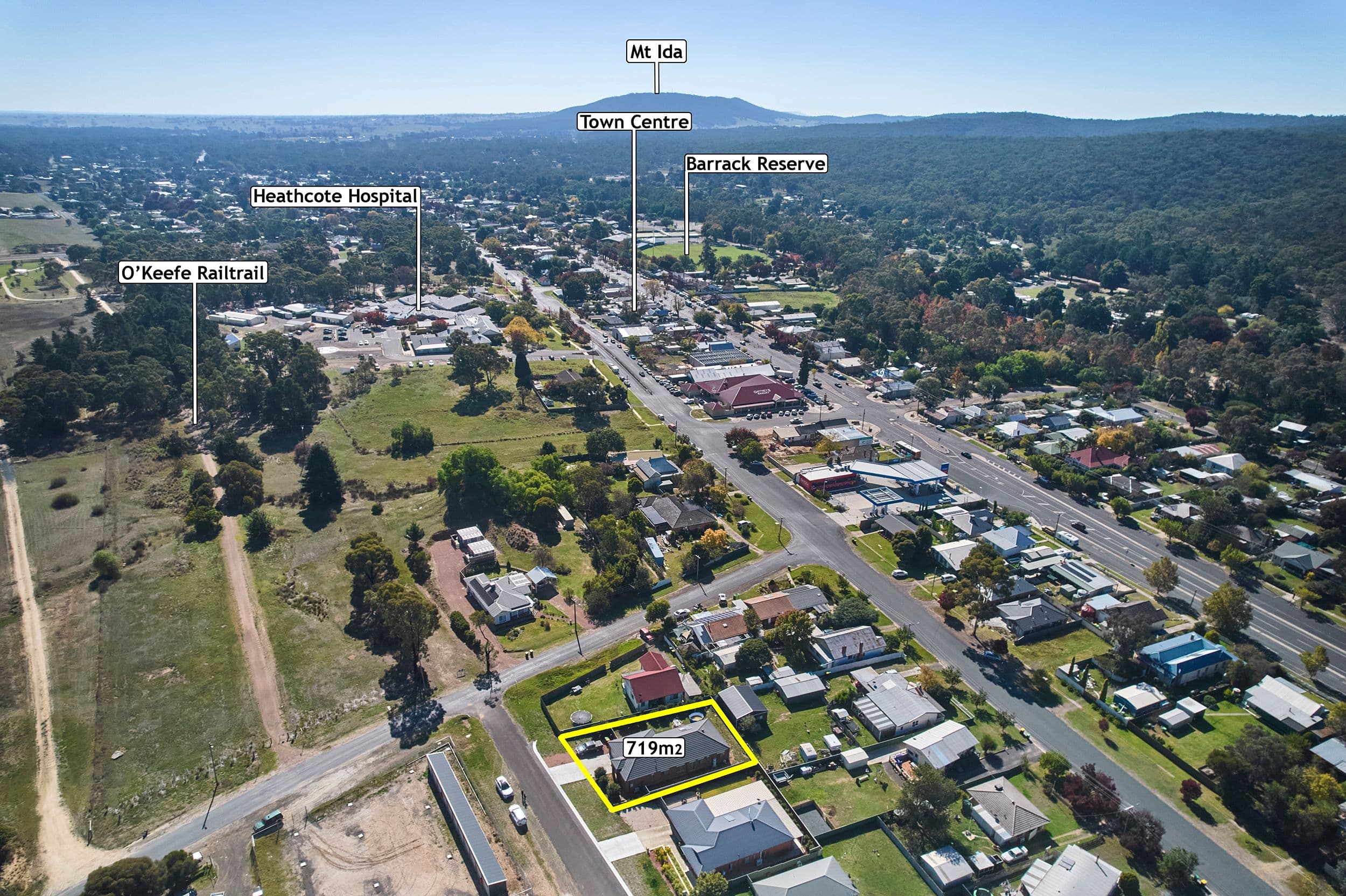 16 Valli Street, Heathcote VIC 3523, Heathcote - Thumbnail 2
