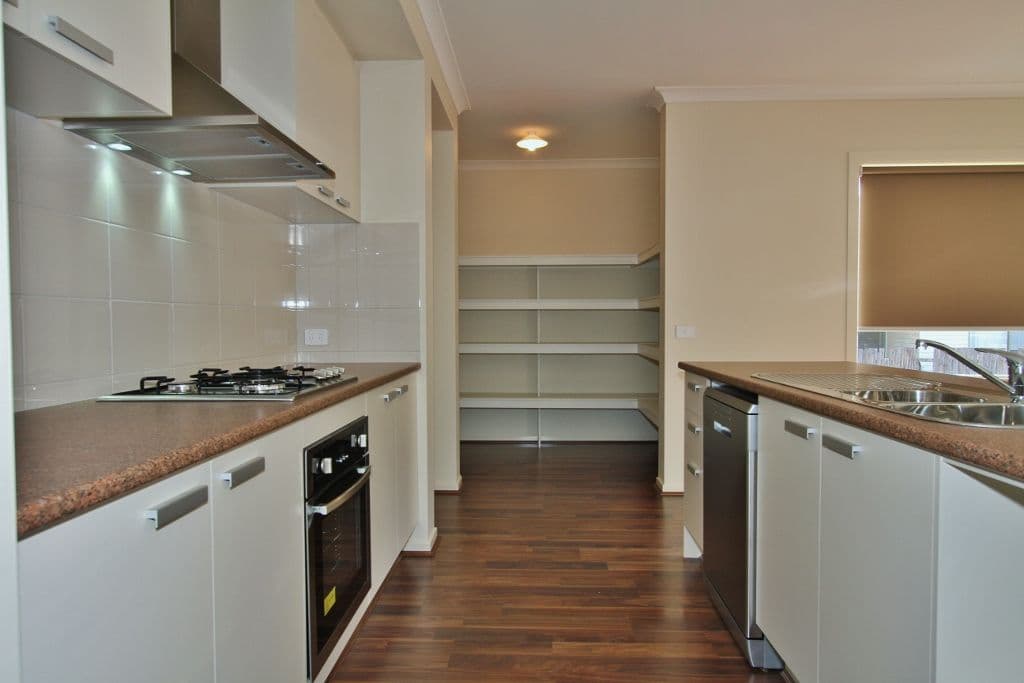 16 Valli Street, Heathcote VIC 3523, Heathcote - Thumbnail 5