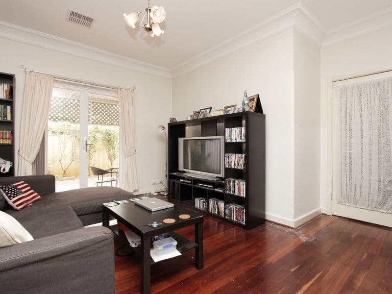 335 Wright Street, CLOVERDALE WA 6105, Cloverdale - Thumbnail 7