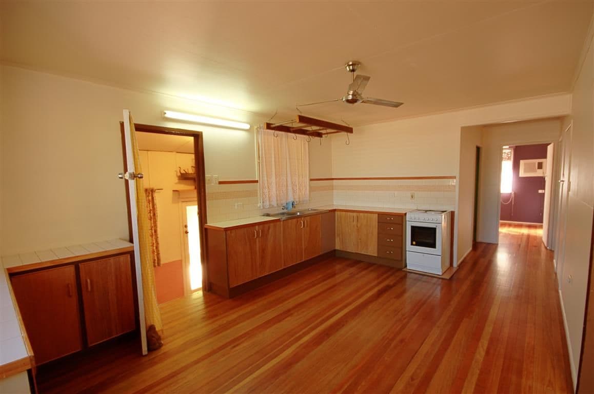 287 SLADE POINT Road, SLADE POINT QLD 4740, Slade Point - Thumbnail 3