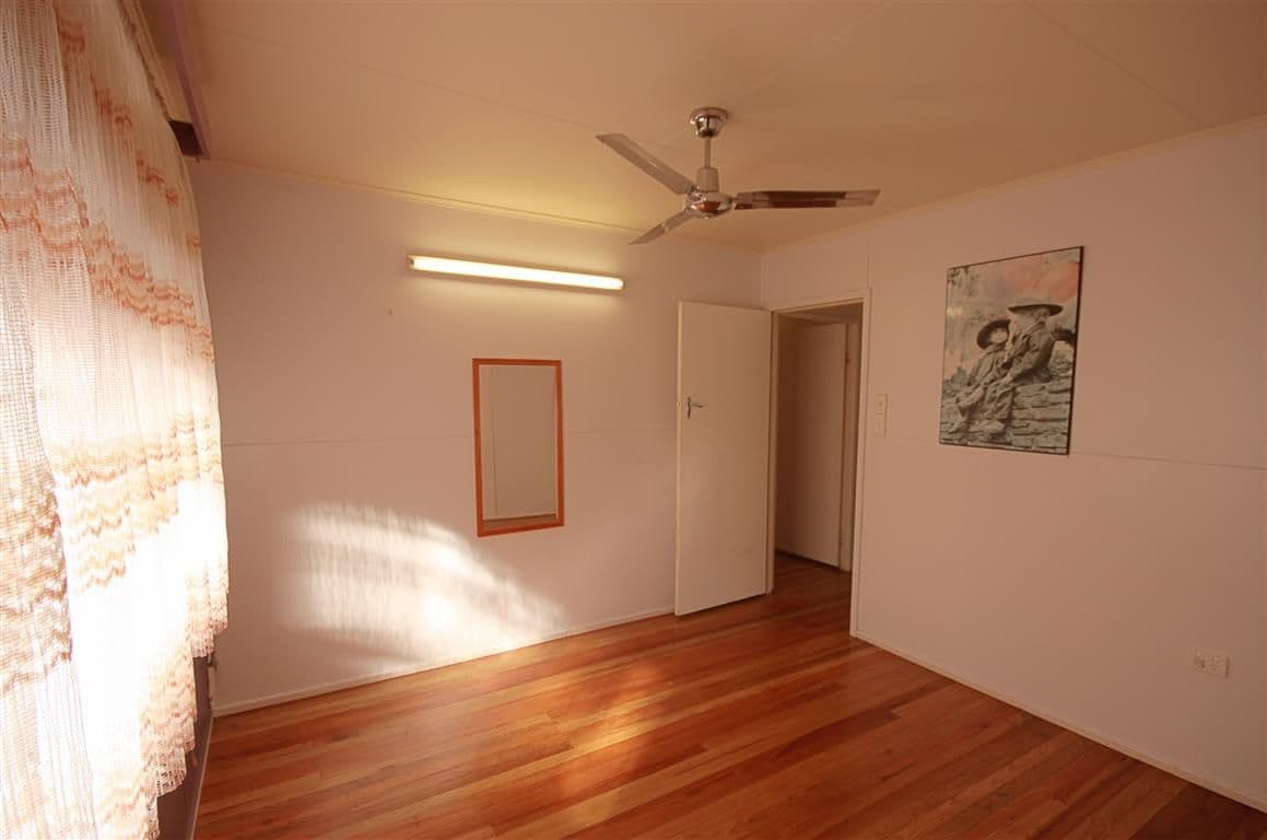 287 SLADE POINT Road, SLADE POINT QLD 4740, Slade Point - Thumbnail 4