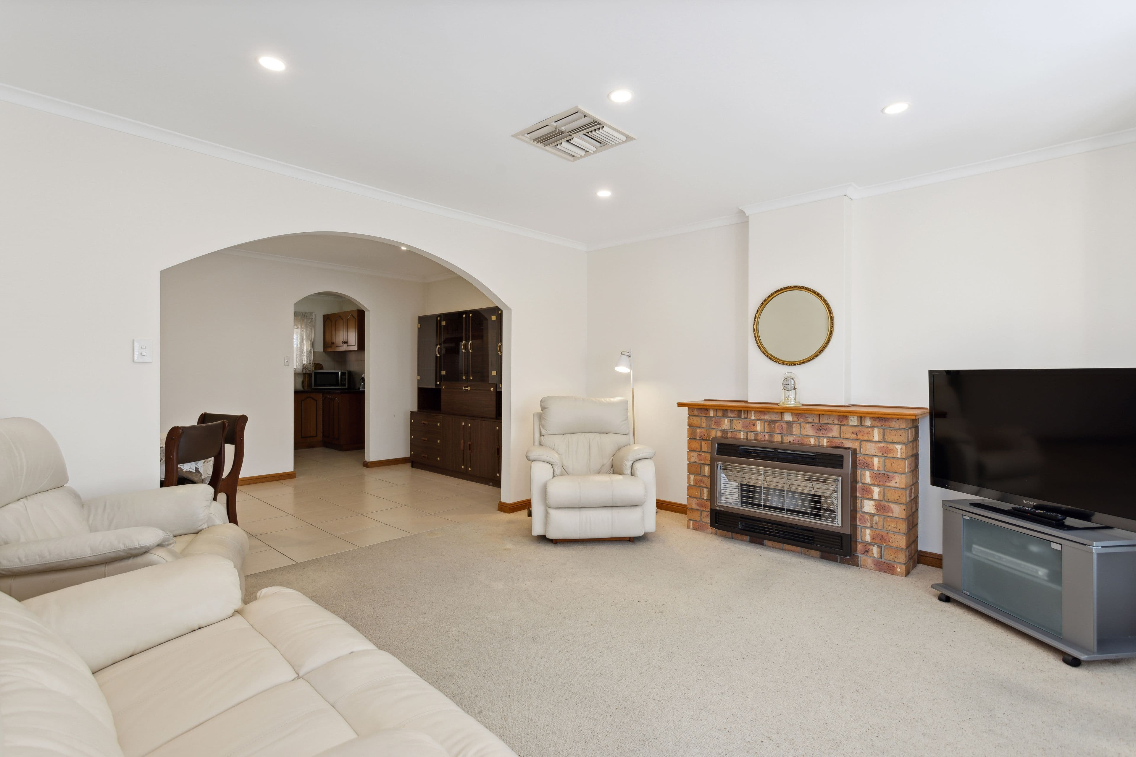 8 West Street, Ascot Park SA 5043, Ascot Park - Thumbnail 3