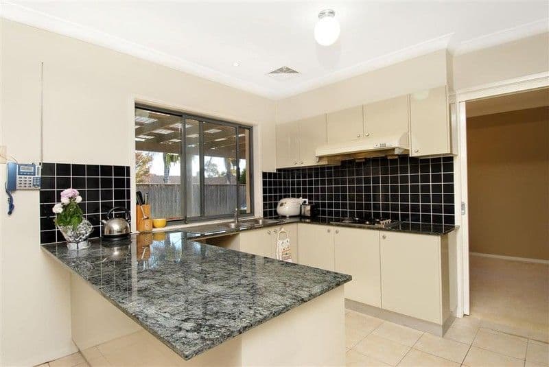 29 Kristy Court, KELLYVILLE NSW 2155, Kellyville - Thumbnail 2