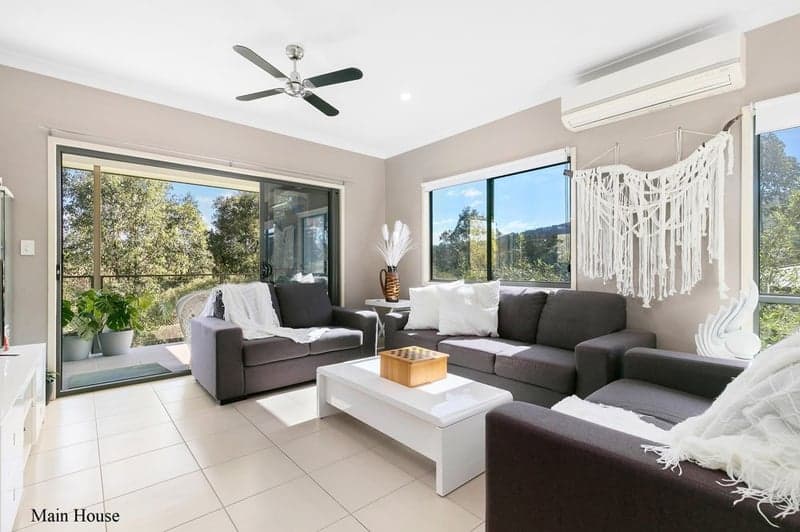 70 Wildflower Circuit, Upper Coomera - Thumbnail 5