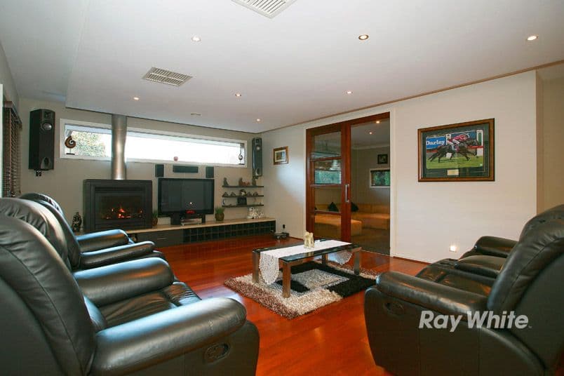 5 Phoenix Avenue, CRANBOURNE NORTH VIC 3977, Cranbourne - Thumbnail 3
