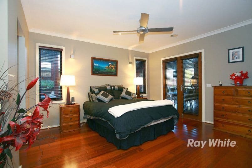 5 Phoenix Avenue, CRANBOURNE NORTH VIC 3977, Cranbourne - Thumbnail 4