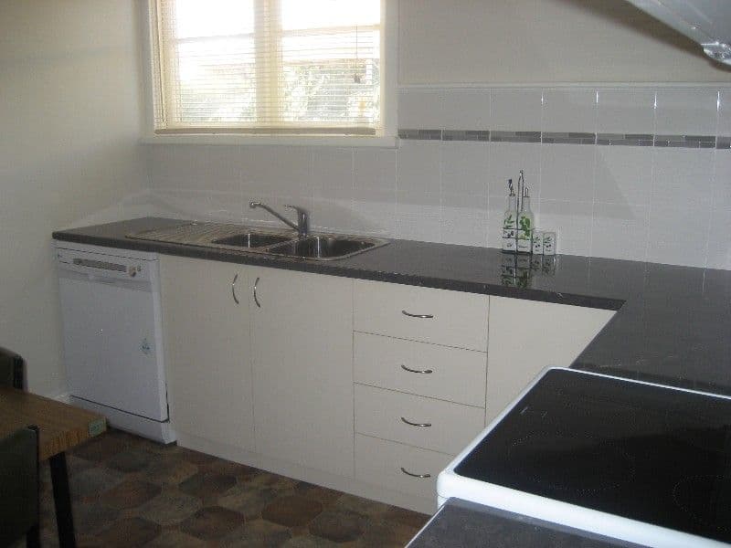 47 Dudley Street, ROCHESTER VIC 3561, Rochester - Thumbnail 3