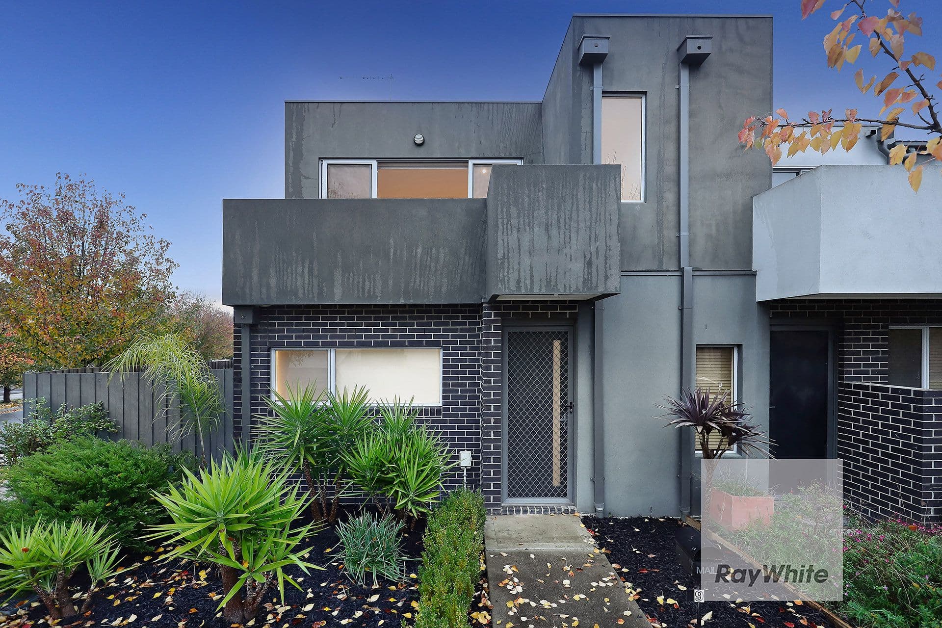 9 Grattan Cove, Craigieburn VIC 3064, Craigieburn - Image 1
