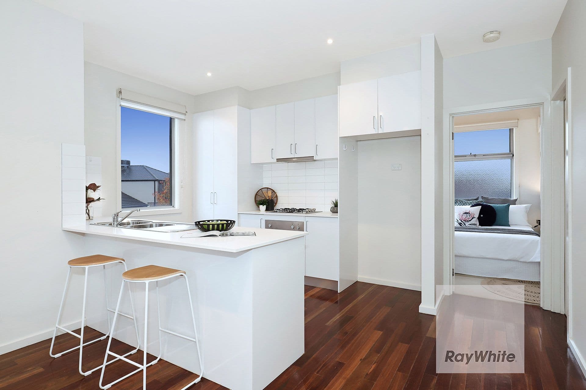 9 Grattan Cove, Craigieburn VIC 3064, Craigieburn - Thumbnail 3