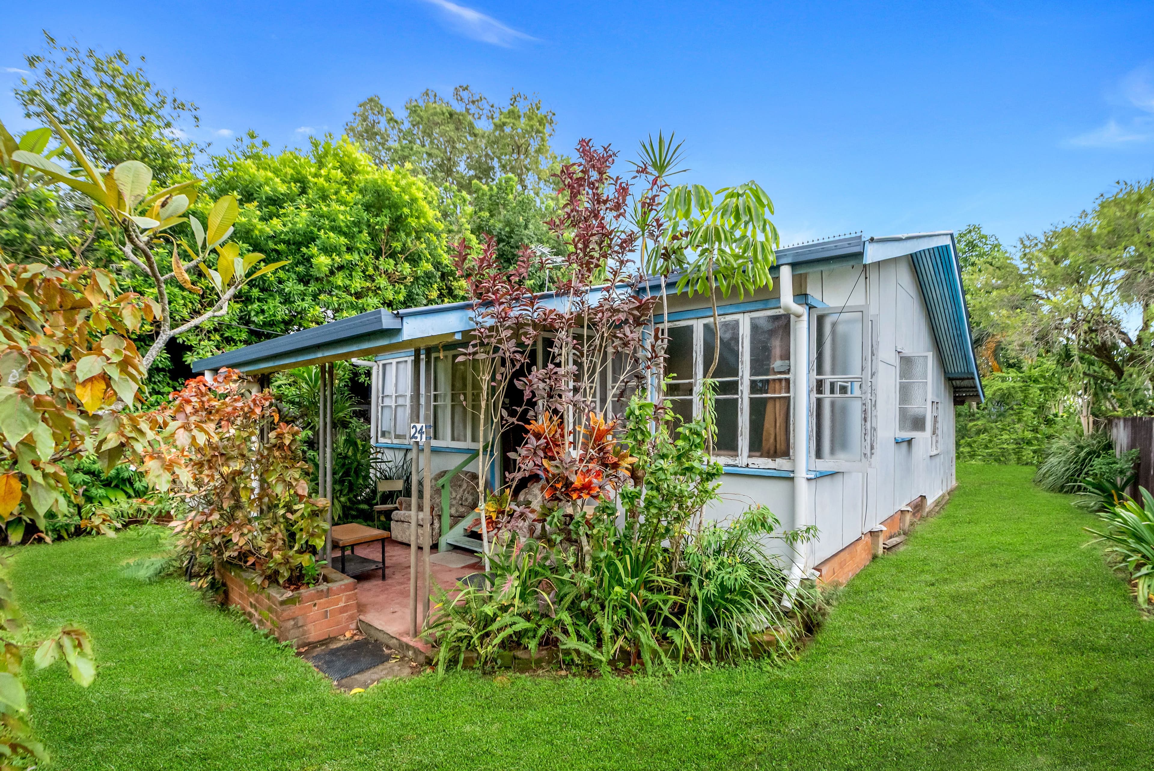 24 Machan Street, Machans Beach QLD 4878, Machans Beach - Image 1