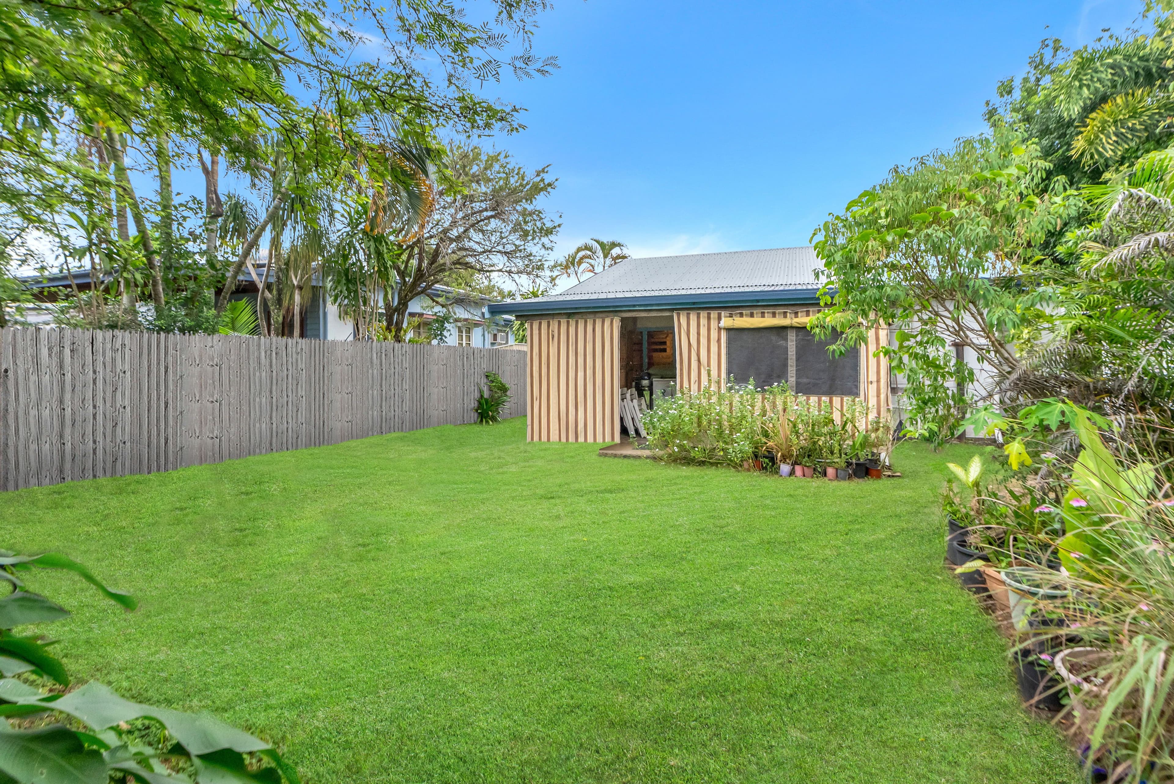 24 Machan Street, Machans Beach QLD 4878, Machans Beach - Thumbnail 4
