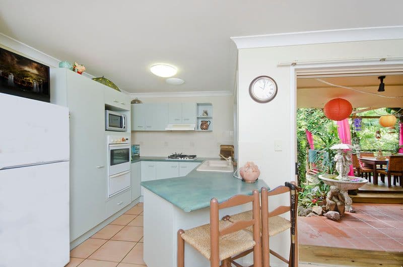 2 Bunbury Court, ELANORA QLD 4221, Elanora - Thumbnail 5