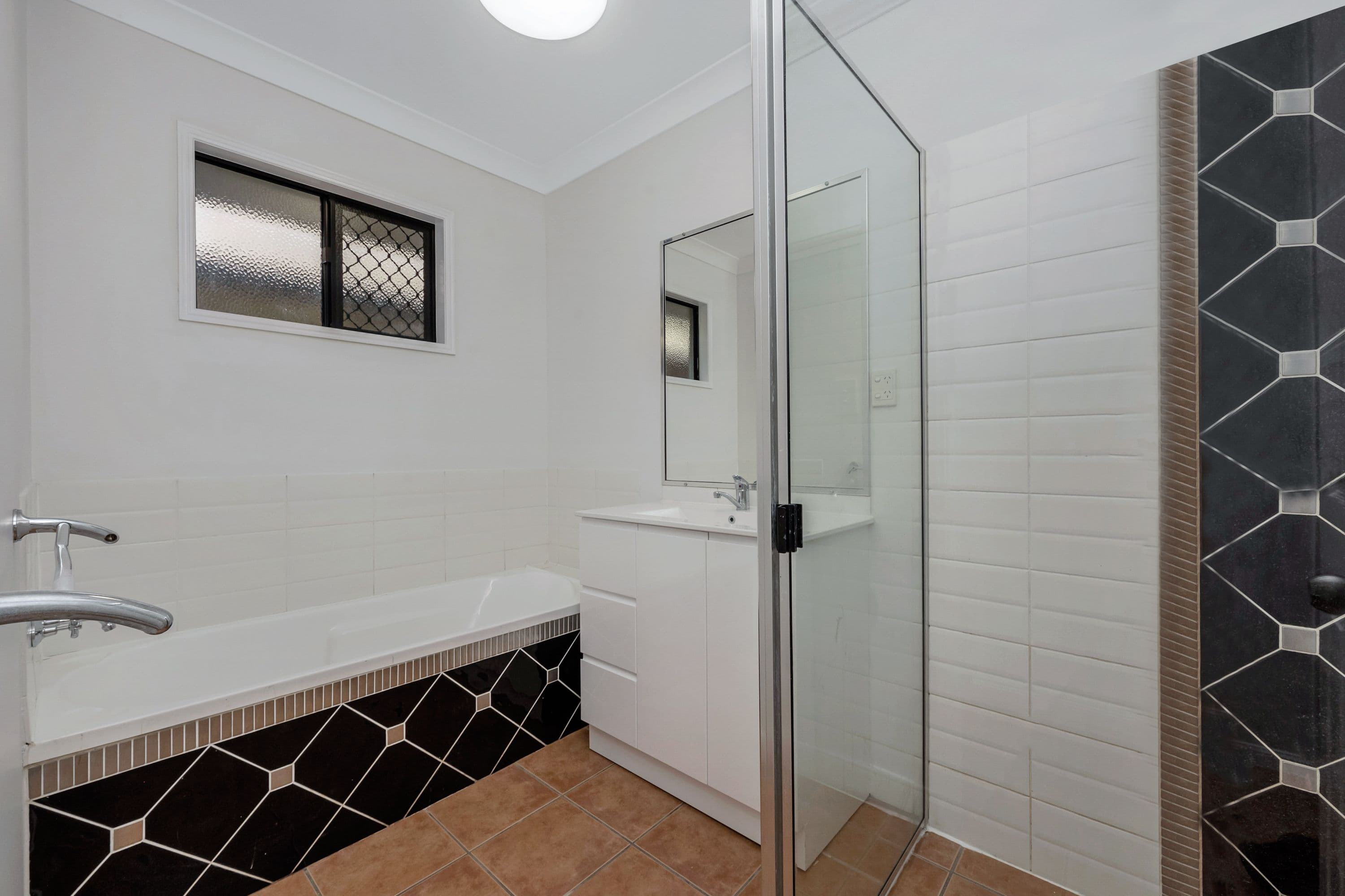 22 Warbler Crescent, Douglas QLD 4814, Douglas - Thumbnail 5