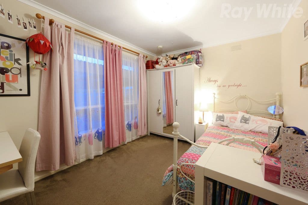 1 Towner Drive, Knoxfield VIC 3180, Knoxfield - Thumbnail 5