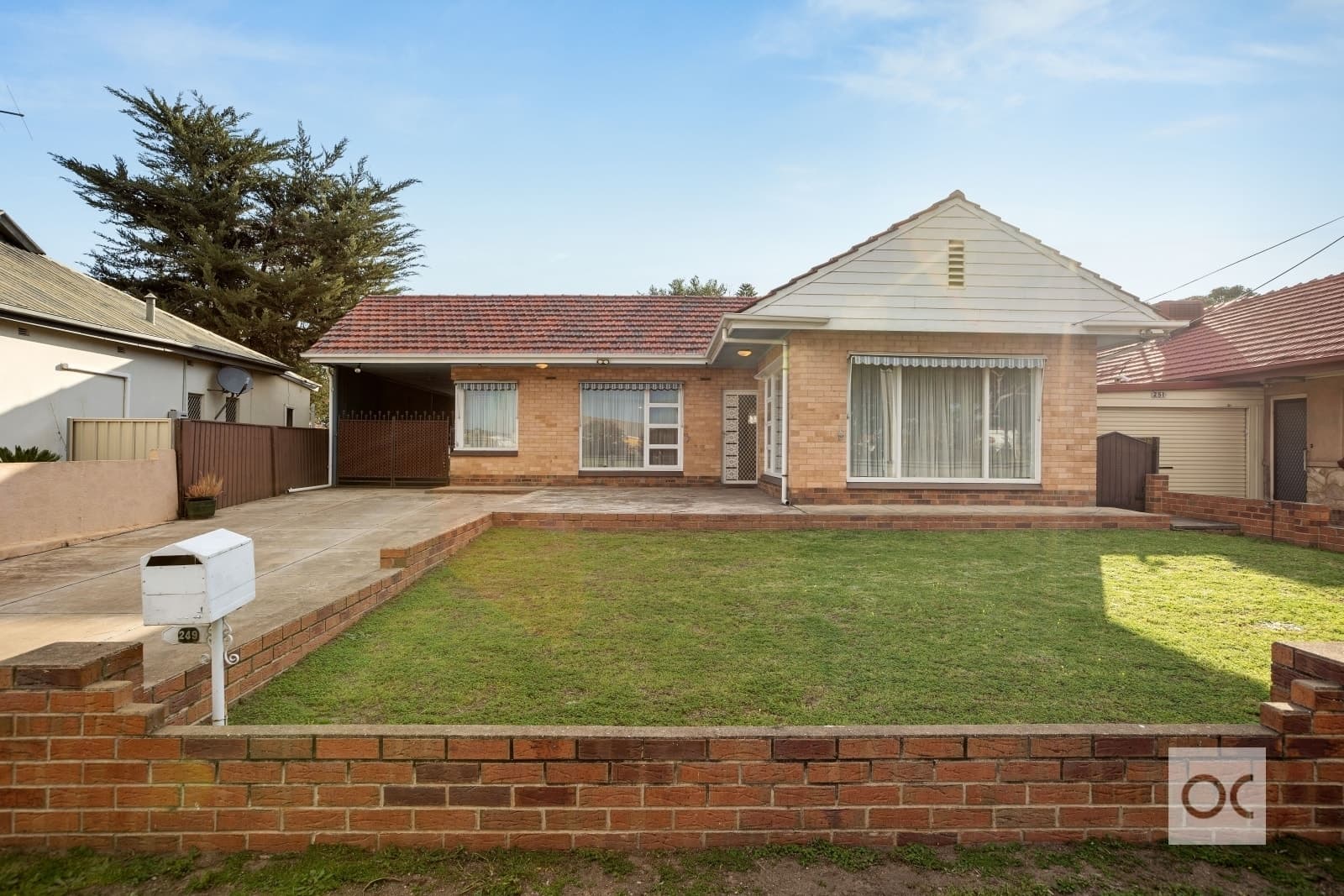 249 Victoria Road, Largs Bay - Image 1