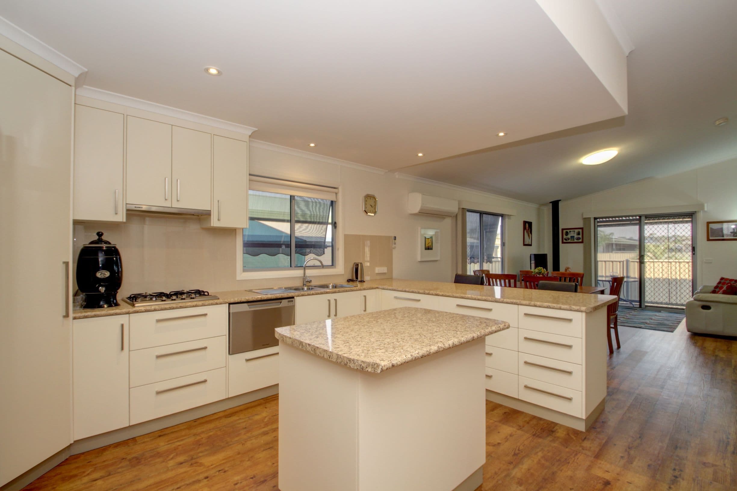21 Savanna Street, Cobram VIC 3644, Cobram - Thumbnail 4