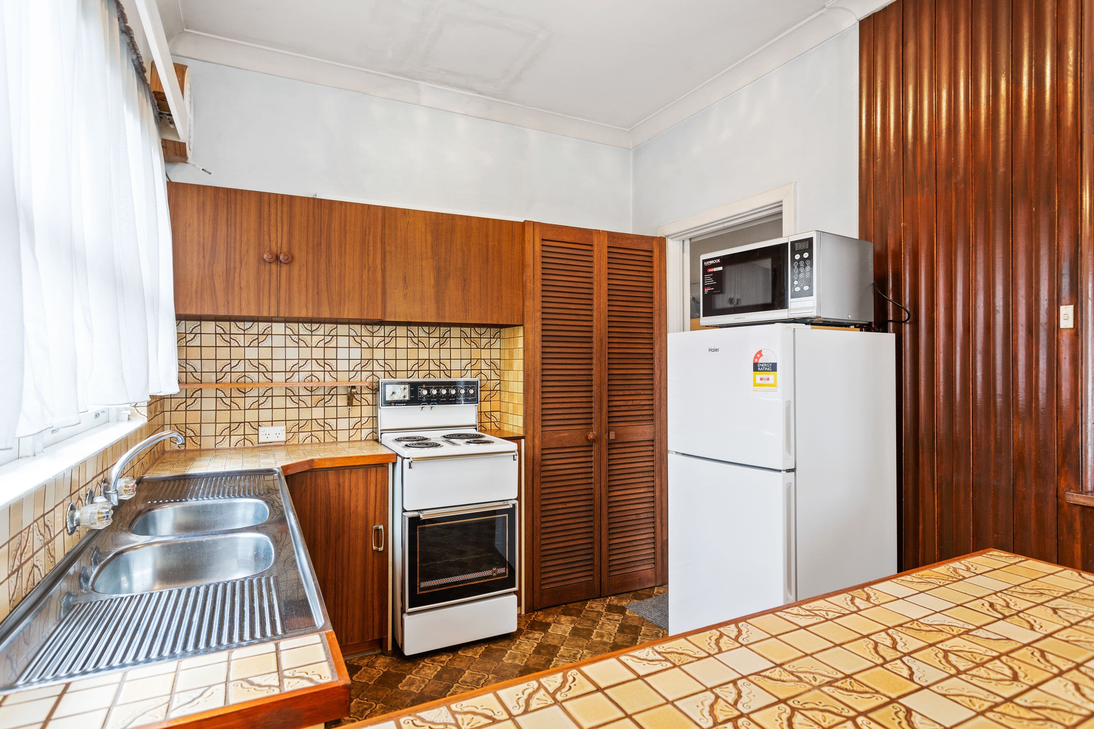 50 First Avenue, Cheltenham SA 5014, Cheltenham - Thumbnail 2