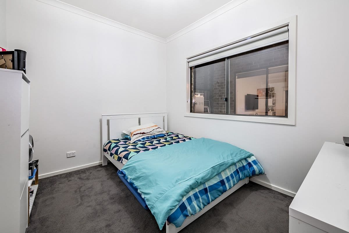 8 Kavanagh Lane, Clyde North VIC 3978, Clyde North - Thumbnail 8
