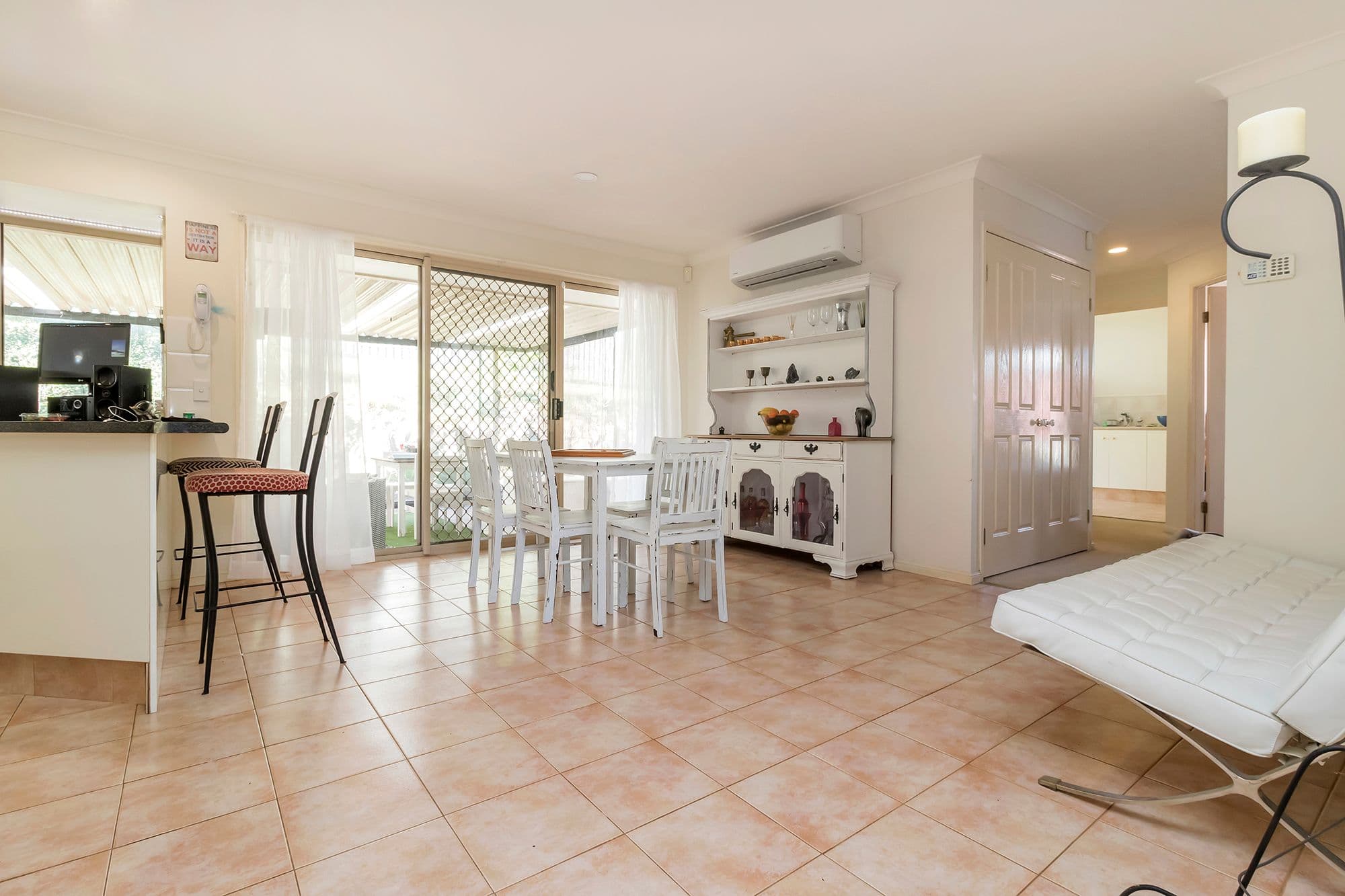 13 White Cap Close, Pacific Pines QLD 4211, Pacific Pines - Thumbnail 4