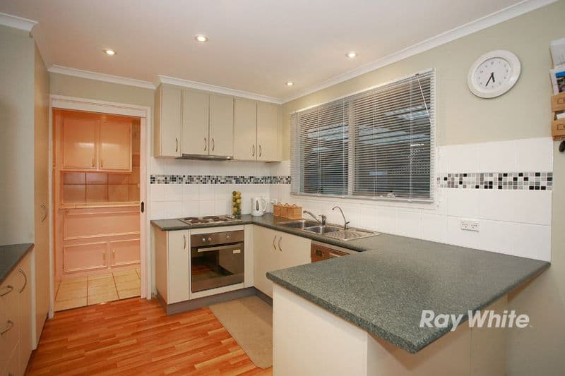 40 Monahans Road, CRANBOURNE VIC 3977, Cranbourne - Thumbnail 3