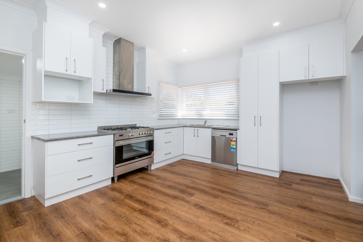 16 Fairless Street, Shepparton VIC 3630, Shepparton - Thumbnail 2