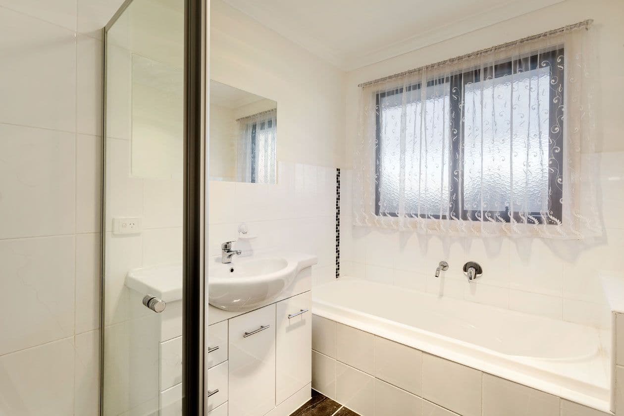 8 Jones Road, DANDENONG VIC 3175, Dandenong - Thumbnail 5