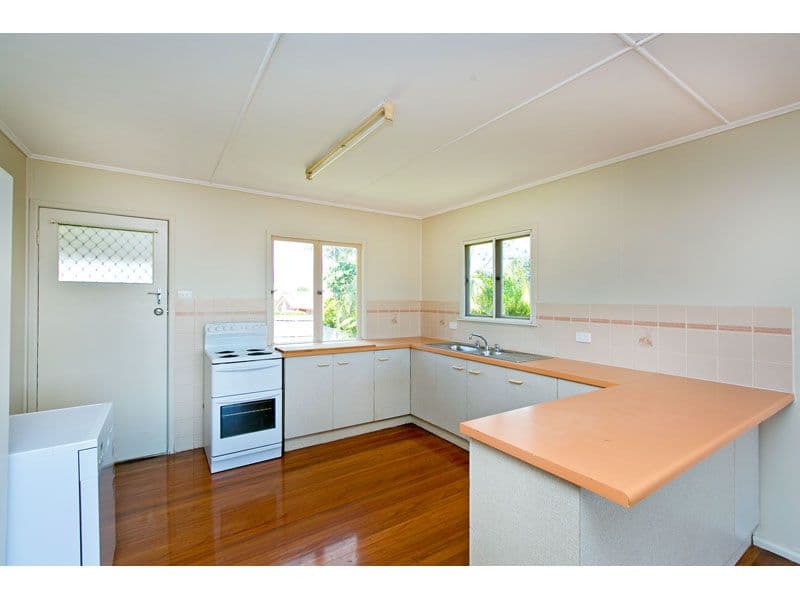 83 Marlborough Road, Wellington Point QLD 4160, Wellington Point - Thumbnail 4
