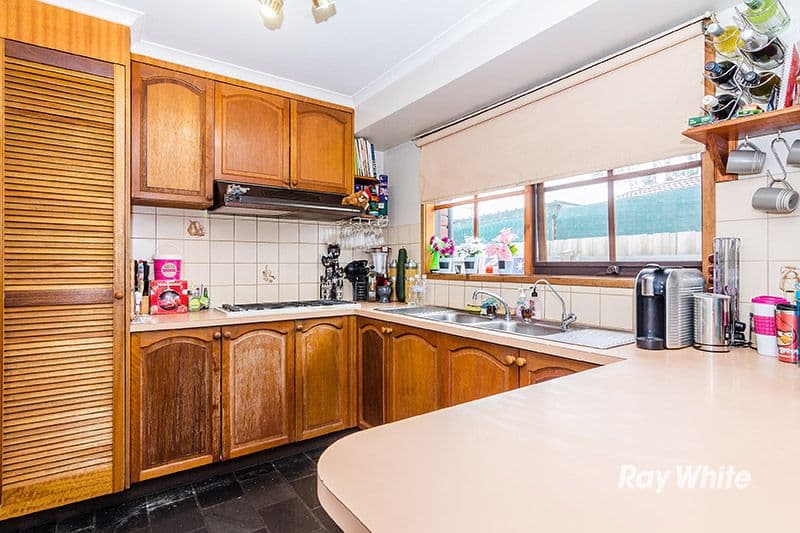 10 Rouse Street, Cranbourne VIC 3977, Cranbourne - Thumbnail 4