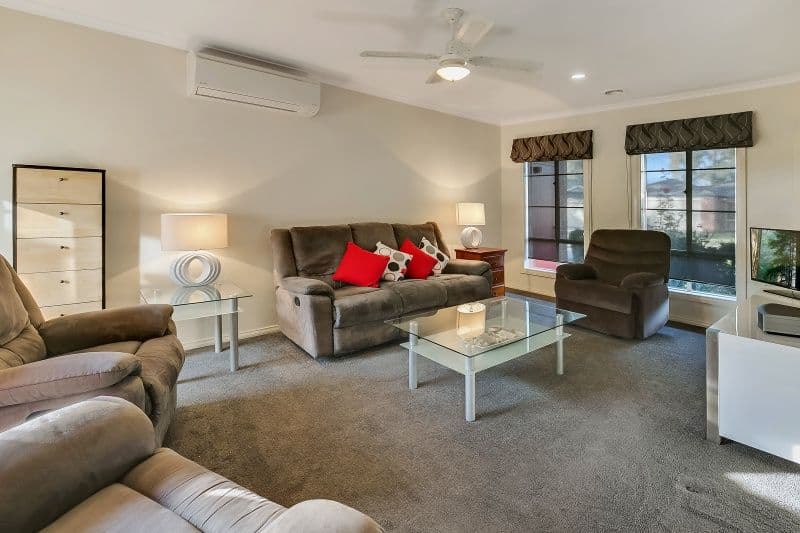 13 Brumbys Road, Carrum Downs VIC 3201, Carrum Downs - Thumbnail 3
