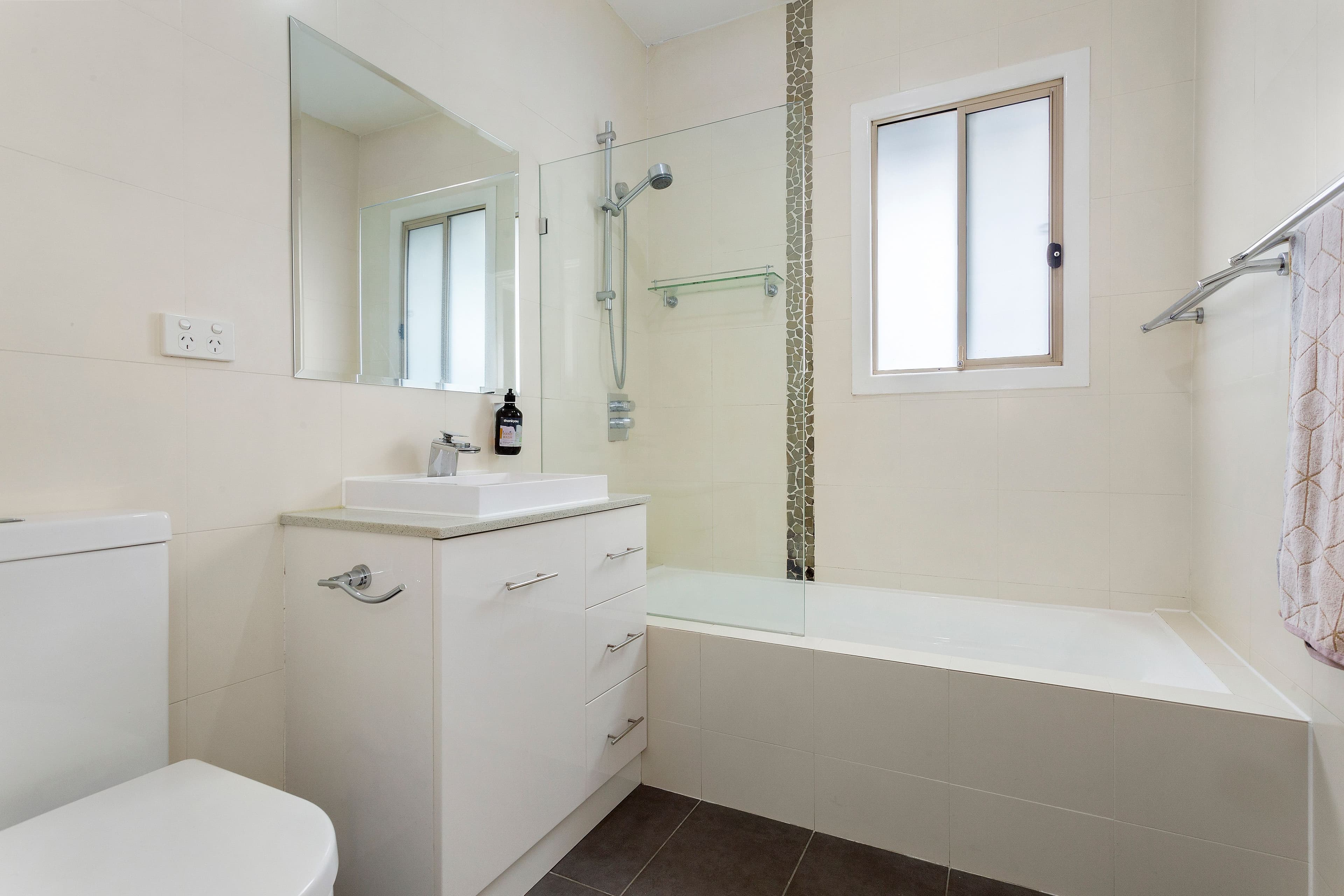 14 Melinga Crescent, Chadstone VIC 3148, Chadstone - Thumbnail 7